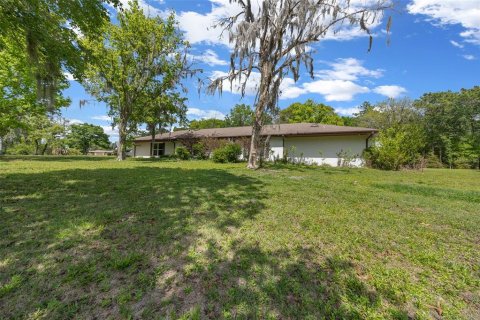 House in Dunnellon, Florida 3 bedrooms, 214.6 sq.m. № 1718568 - photo 6