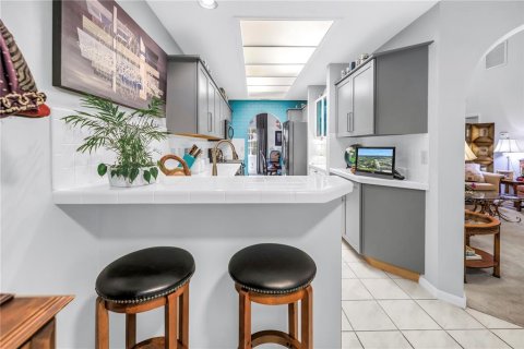 Adosado en venta en Saint Petersburg, Florida, 3 dormitorios, 180.23 m2 № 1782890 - foto 16