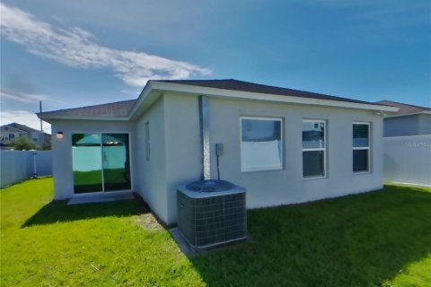 Villa ou maison à louer à Gibsonton, Floride: 4 chambres, 151.9 m2 № 2416411 - photo 15
