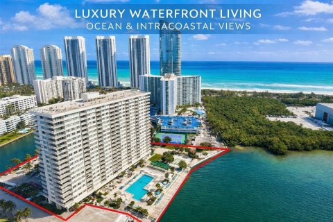 Condo in Sunny Isles Beach, Florida, 2 bedrooms  № 2047832 - photo 2