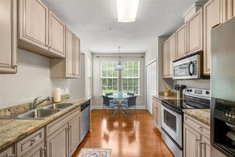 Copropriété à vendre à Gainesville, Floride: 3 chambres, 134.62 m2 № 2413624 - photo 5