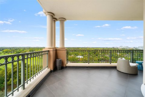 Condo in Coral Gables, Florida, 3 bedrooms  № 1691641 - photo 20