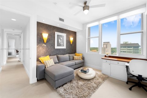 Condo in Coral Gables, Florida, 3 bedrooms  № 1691641 - photo 7