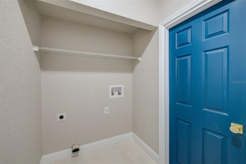 House in Holiday, Florida 3 bedrooms, 171.68 sq.m. № 1802006 - photo 24