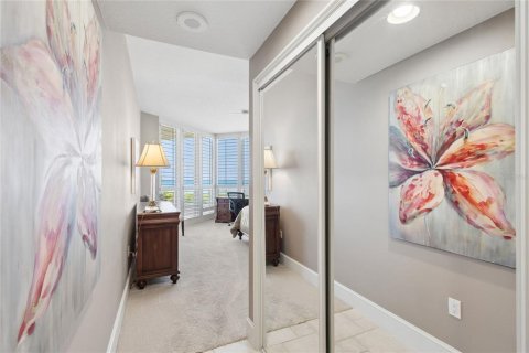 Condominio en venta en Longboat Key, Florida, 3 dormitorios, 199.09 m2 № 2097371 - foto 18