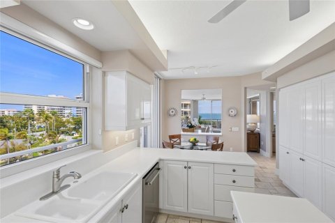 Condominio en venta en Longboat Key, Florida, 3 dormitorios, 199.09 m2 № 2097371 - foto 14