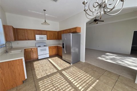 Casa en venta en New Port Richey, Florida, 3 dormitorios, 138.89 m2 № 2147780 - foto 7