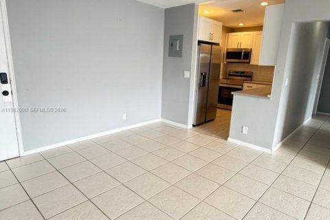 Condominio en alquiler en Fort Lauderdale, Florida, 2 dormitorios, 95.69 m2 № 2080192 - foto 8