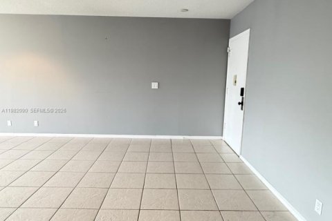 Condominio en alquiler en Fort Lauderdale, Florida, 2 dormitorios, 95.69 m2 № 2080192 - foto 10