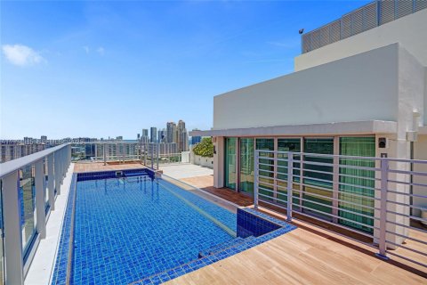 Copropriété à vendre à Sunny Isles Beach, Floride: 4 chambres, 436.18 m2 № 2035780 - photo 3