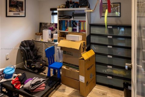 Villa ou maison à vendre à Miami, Floride: 3 chambres, 163.23 m2 № 2023568 - photo 8