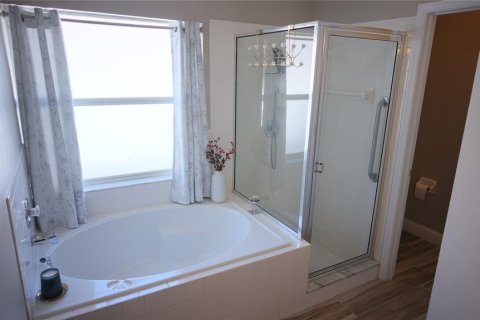 Villa ou maison à vendre à Apopka, Floride: 3 chambres, 139.35 m2 № 2395631 - photo 10