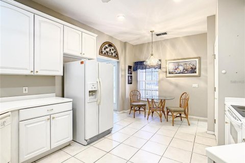 Casa en venta en Kissimmee, Florida, 3 dormitorios, 253.44 m2 № 1769121 - foto 11