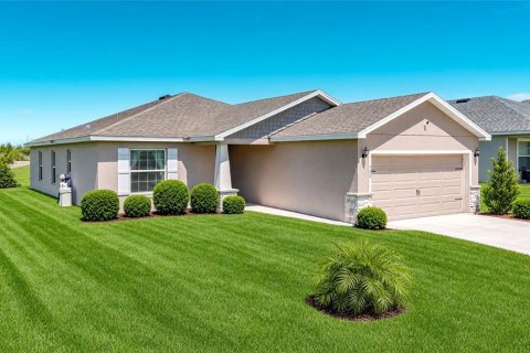 Casa en Lake Wales, Florida 4 dormitorios, 151.15 m2 № 2364405