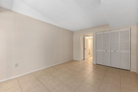Condominio en alquiler en Sarasota, Florida, 2 dormitorios, 91.23 m2 № 2238551 - foto 18