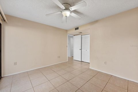 Condominio en alquiler en Sarasota, Florida, 2 dormitorios, 91.23 m2 № 2238551 - foto 12
