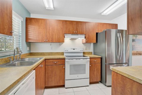 House in Bradenton, Florida 2 bedrooms, 96.99 sq.m. № 1719639 - photo 5