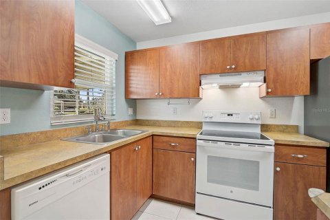 House in Bradenton, Florida 2 bedrooms, 96.99 sq.m. № 1719639 - photo 6