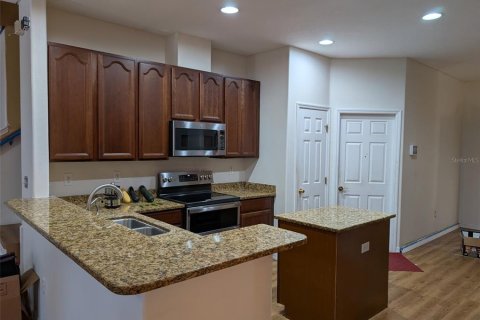 Casa en alquiler en Gibsonton, Florida, 4 dormitorios, 271.65 m2 № 1740546 - foto 17