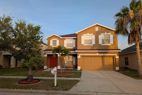 Casa en alquiler en Gibsonton, Florida, 4 dormitorios, 271.65 m2 № 1740546 - foto 2