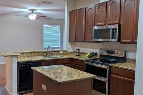 Casa en alquiler en Gibsonton, Florida, 4 dormitorios, 271.65 m2 № 1740546 - foto 18