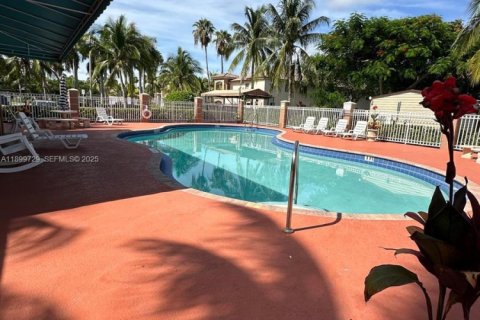 Copropriété à louer à Homestead, Floride: 3 chambres, 102.1 m2 № 1952877 - photo 18