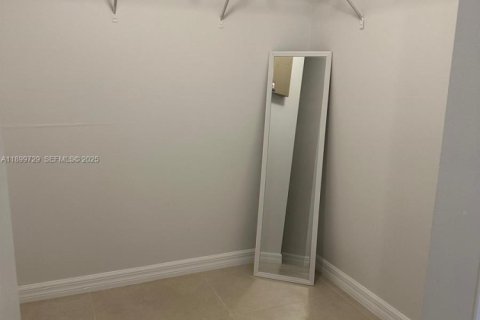 Copropriété à louer à Homestead, Floride: 3 chambres, 102.1 m2 № 1952877 - photo 13