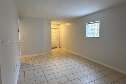 Copropriété à louer à Homestead, Floride: 3 chambres, 102.1 m2 № 1952877 - photo 25