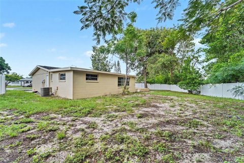 Casa en venta en New Port Richey, Florida, 3 dormitorios, 144 m2 № 2210162 - foto 13