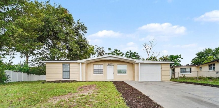Casa en New Port Richey, Florida 3 dormitorios, 144 m2 № 2210162