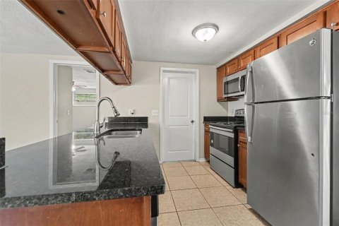 Casa en venta en New Port Richey, Florida, 3 dormitorios, 144 m2 № 2210162 - foto 5