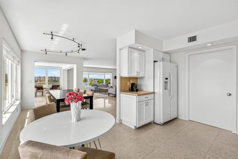 Condominio en venta en Boca Raton, Florida, 2 dormitorios, 165.92 m2 № 2146791 - foto 10