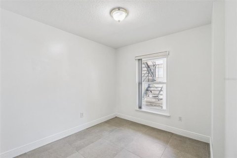 Condominio en alquiler en Kissimmee, Florida, 3 dormitorios, 113.53 m2 № 2100503 - foto 10