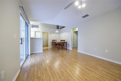 House in Gainesville, Florida 3 bedrooms, 138.61 sq.m. № 1916997 - photo 23