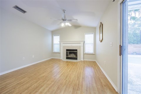 House in Gainesville, Florida 3 bedrooms, 138.61 sq.m. № 1916997 - photo 22