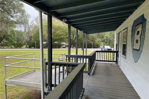 Immobilier commercial à vendre à Bronson, Floride: 76.92 m2 № 2093292 - photo 3