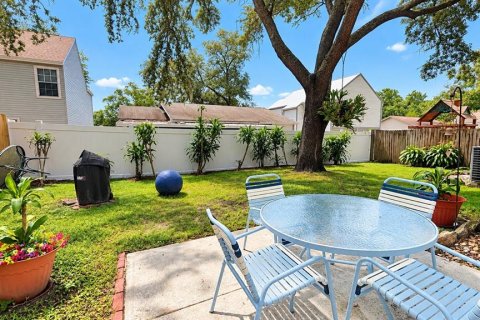 Villa ou maison à louer à Tampa, Floride: 2 chambres, 79.34 m2 № 2408932 - photo 22