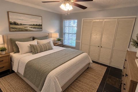 Villa ou maison à louer à Tampa, Floride: 2 chambres, 79.34 m2 № 2408932 - photo 13