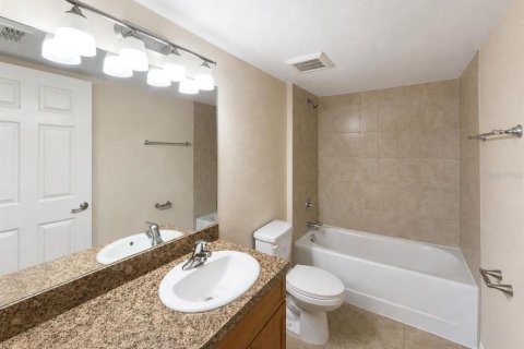 Appartement à louer à Punta Gorda, Floride: 2 chambres, 95.88 m2 № 2405197 - photo 12