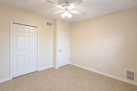 Appartement à louer à Punta Gorda, Floride: 2 chambres, 95.88 m2 № 2405197 - photo 11