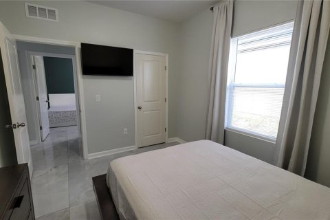 House in Davenport, Florida 3 bedrooms, 144.09 sq.m. № 1903911 - photo 26