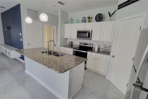 House in Davenport, Florida 3 bedrooms, 144.09 sq.m. № 1903911 - photo 15
