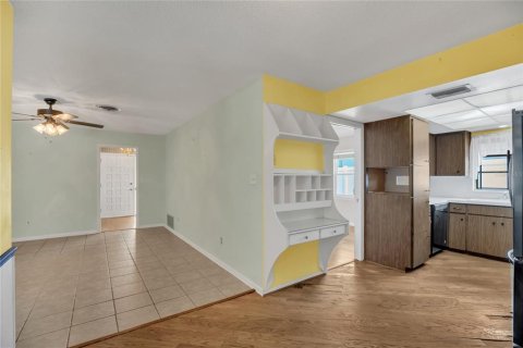 Villa ou maison à vendre à Maitland, Floride: 3 chambres, 171.96 m2 № 1869002 - photo 13