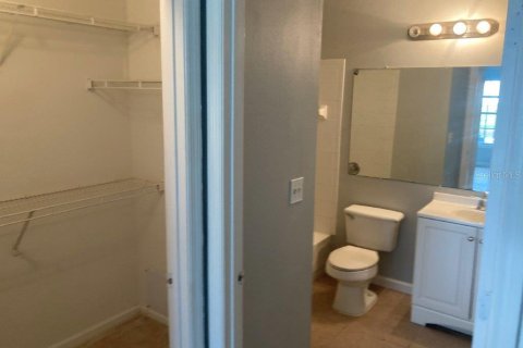 Condo in Orlando, Florida, 2 bedrooms  № 1893727 - photo 6