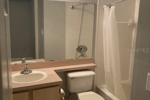 Condo in Orlando, Florida, 2 bedrooms  № 1893727 - photo 9