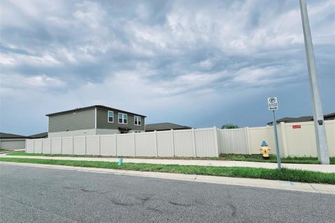 Casa en alquiler en Winter Haven, Florida, 4 dormitorios, 219.25 m2 № 1840531 - foto 26