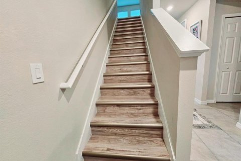 Casa en alquiler en Winter Haven, Florida, 4 dormitorios, 219.25 m2 № 1840531 - foto 15