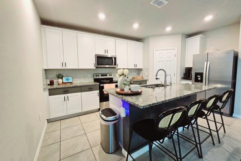 Casa en alquiler en Winter Haven, Florida, 4 dormitorios, 219.25 m2 № 1840531 - foto 4