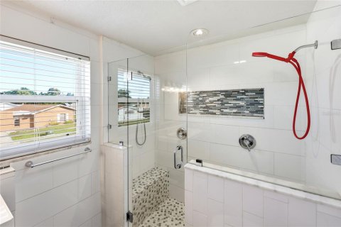 Villa ou maison à louer à Tampa, Floride: 3 chambres, 139.73 m2 № 2432675 - photo 28