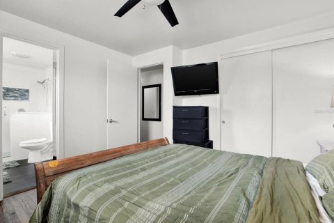 Villa ou maison à louer à Tampa, Floride: 3 chambres, 139.73 m2 № 2432675 - photo 9